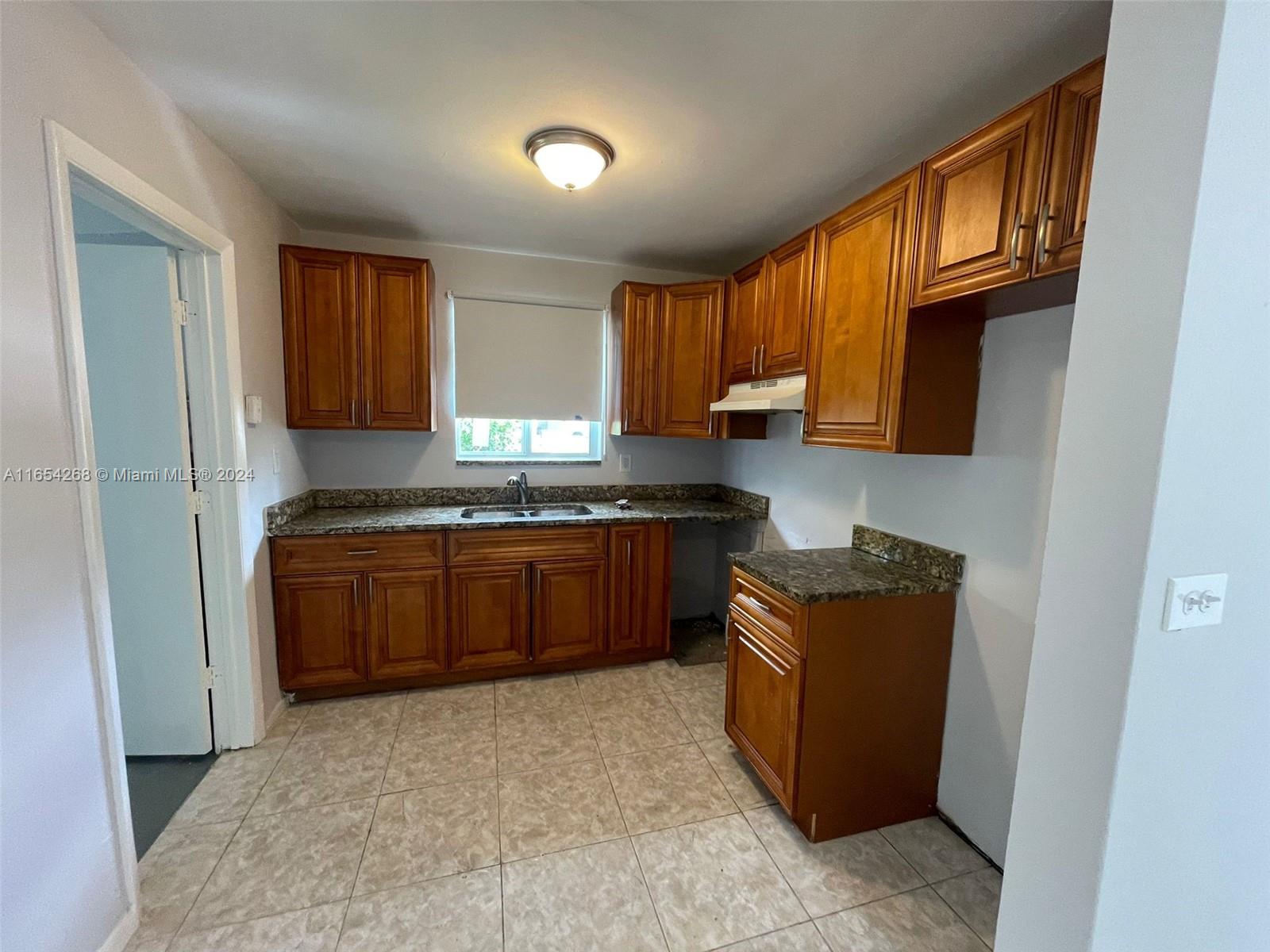 1173 NW 43rd Ter # 0
