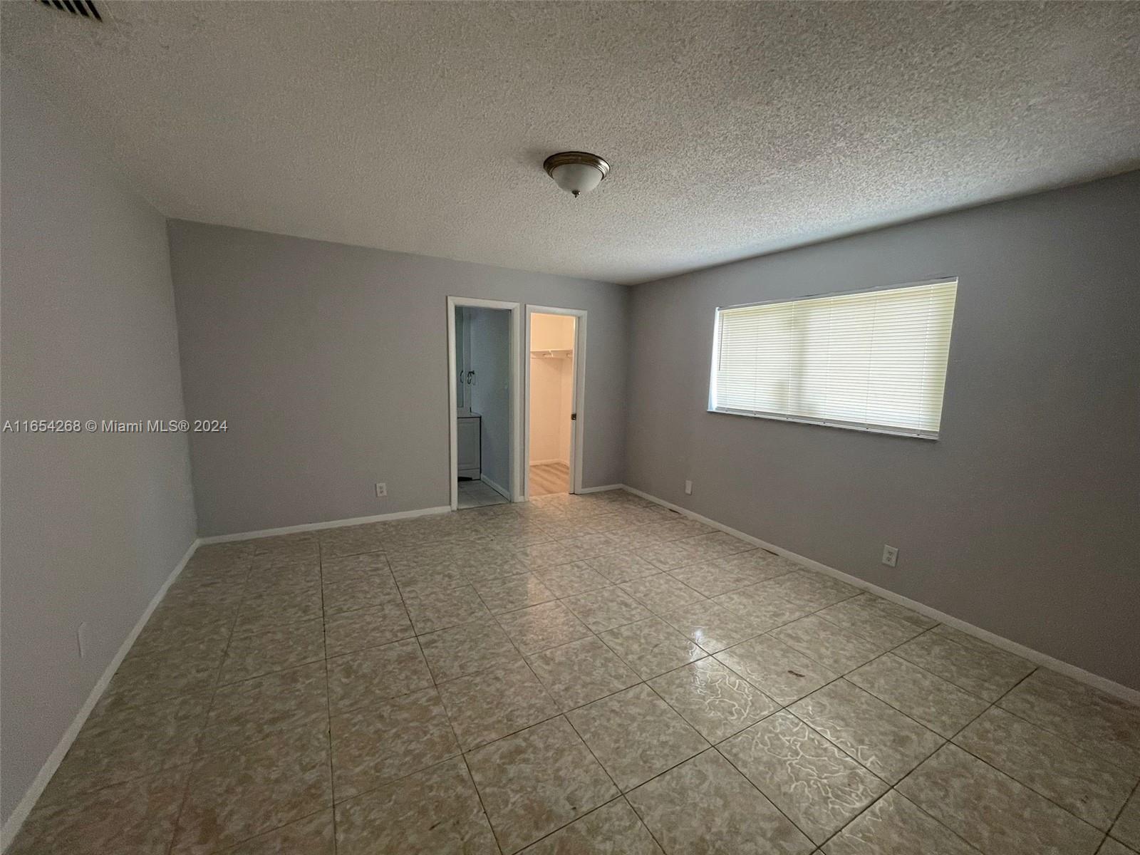 1173 NW 43rd Ter # 0