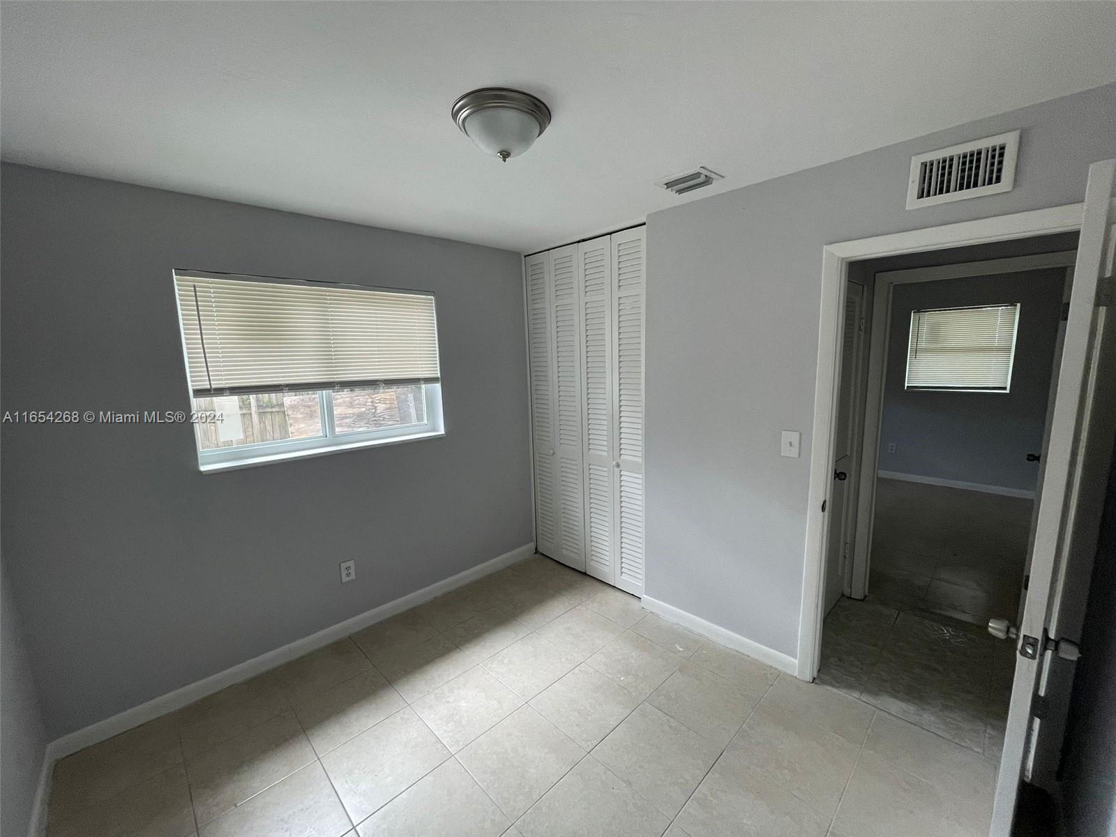 1173 NW 43rd Ter # 0