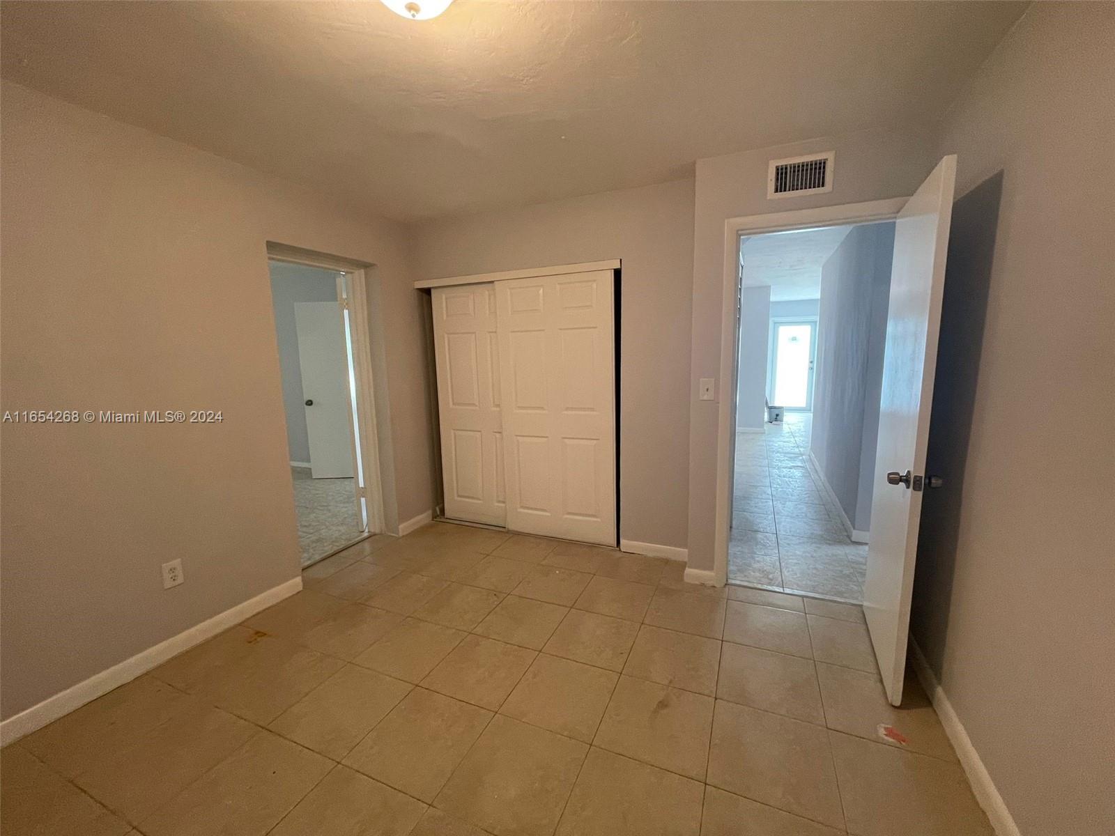 1173 NW 43rd Ter # 0