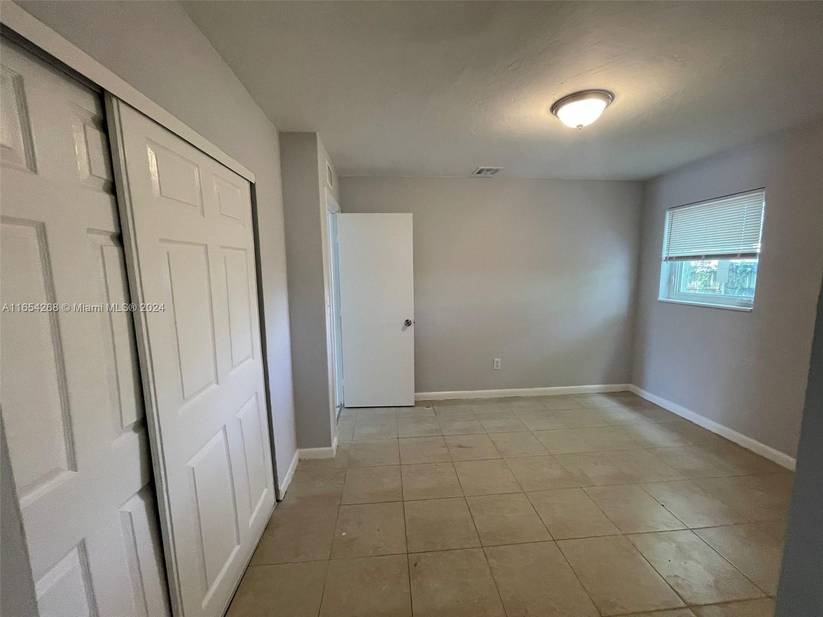 1173 NW 43rd Ter # 0