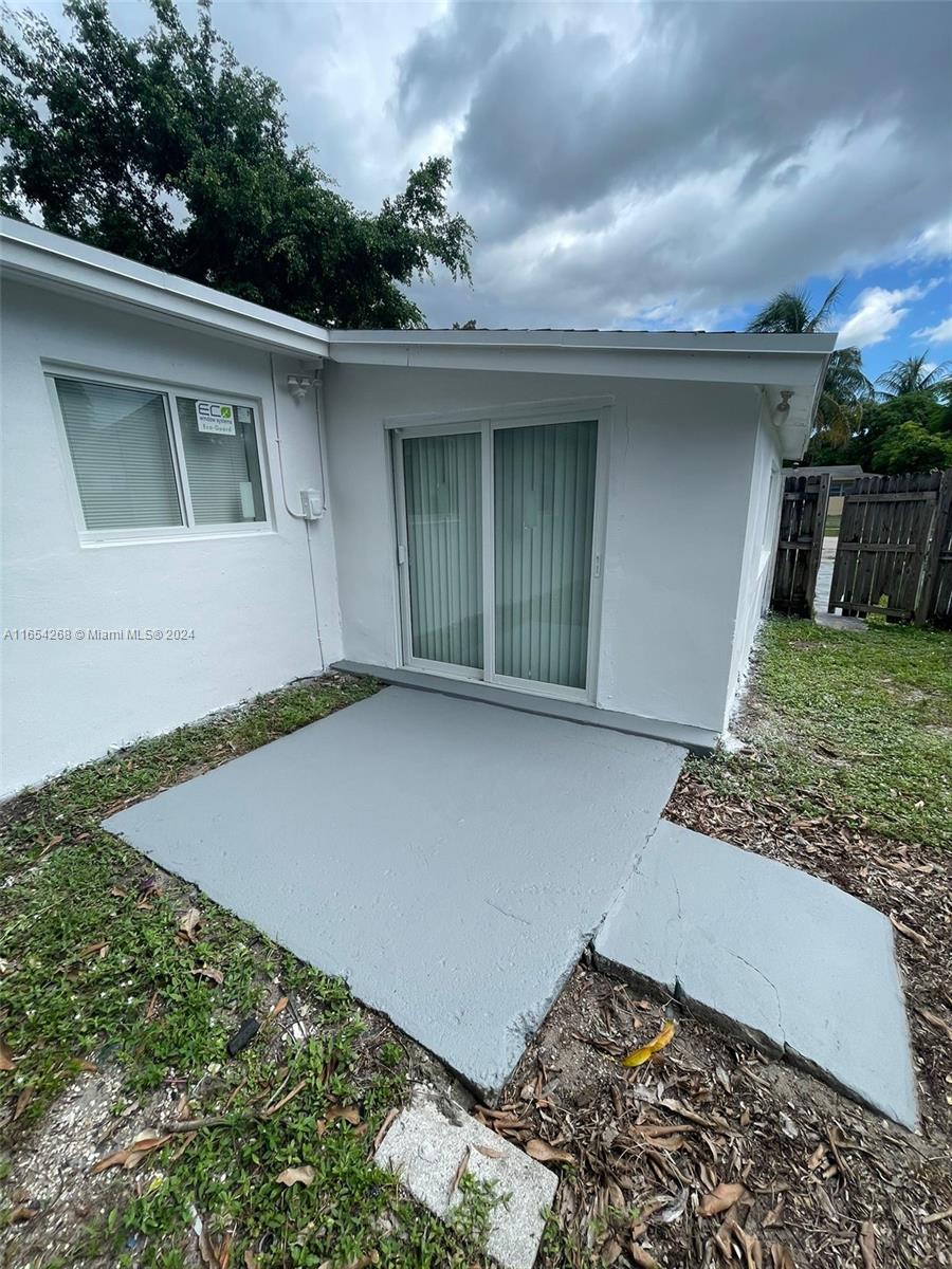1173 NW 43rd Ter # 0