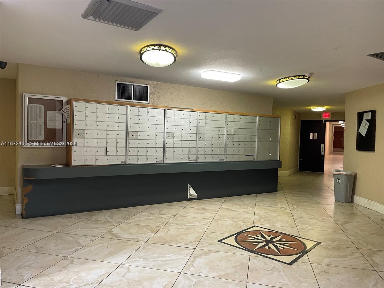 4222 Inverrary Blvd # 4610