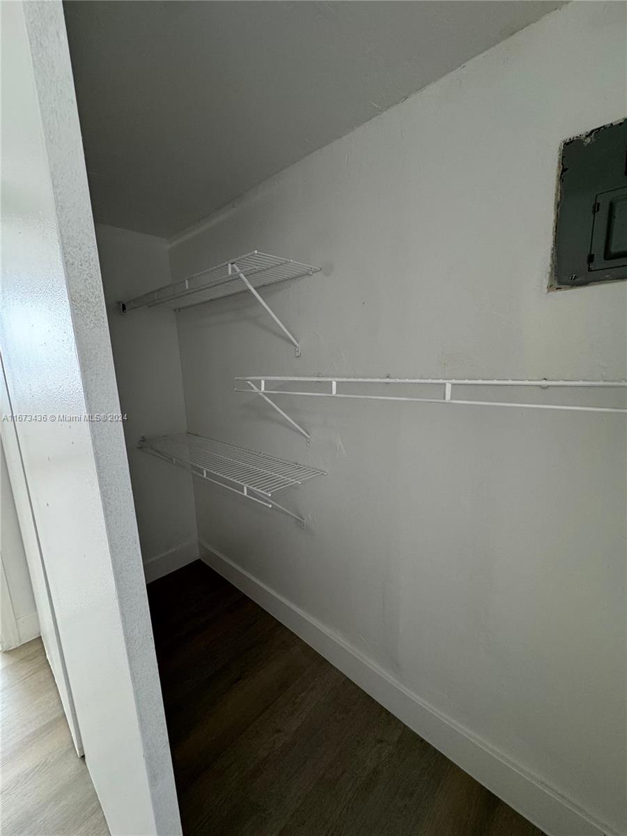 4222 Inverrary Blvd # 4610