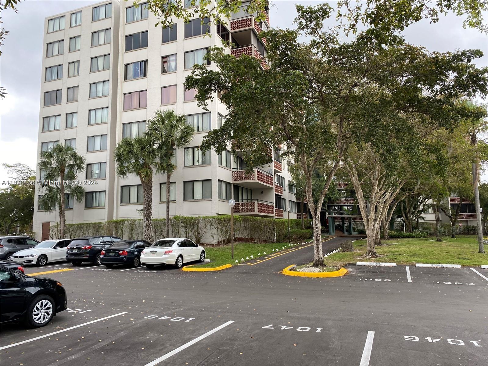 4222 Inverrary Blvd # 4610