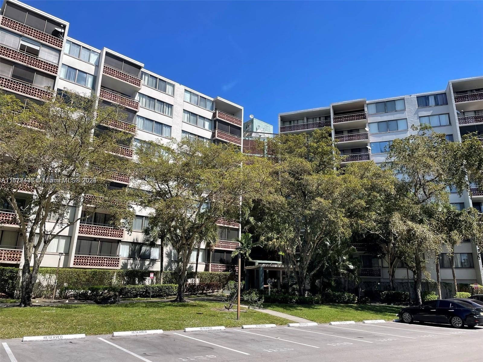 4222 Inverrary Blvd # 4610