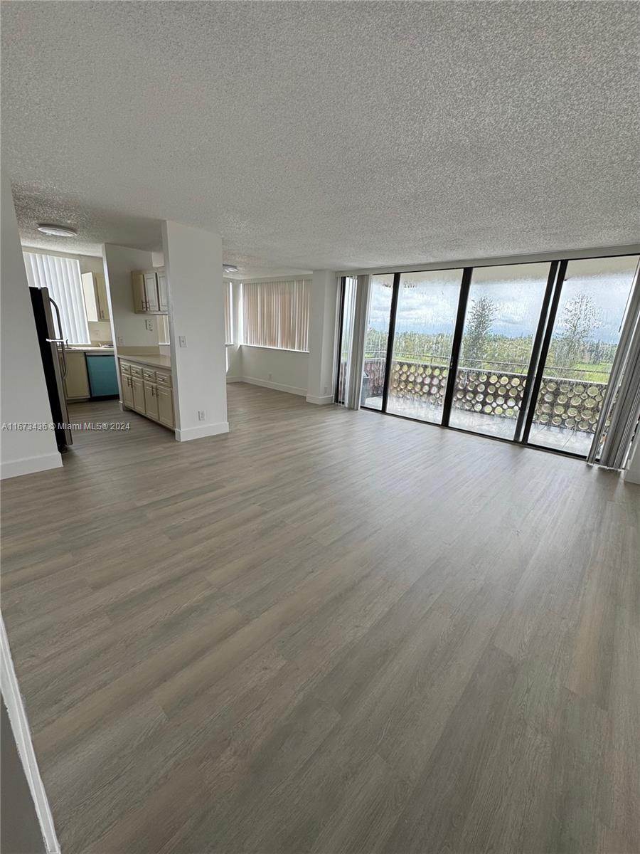 4222 Inverrary Blvd # 4610