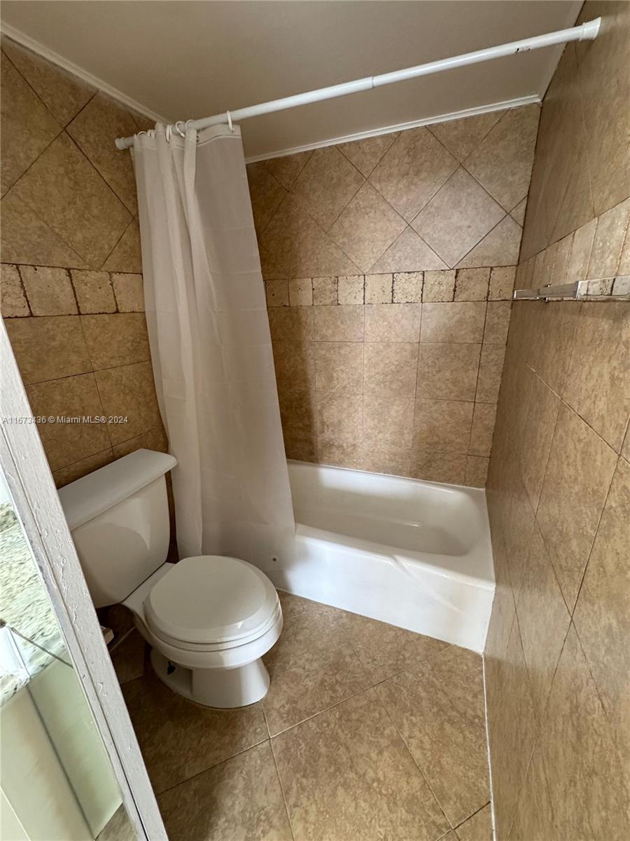 4222 Inverrary Blvd # 4610