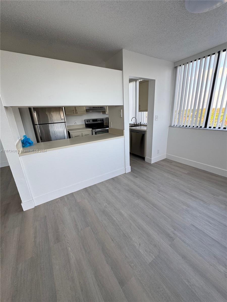 4222 Inverrary Blvd # 4610