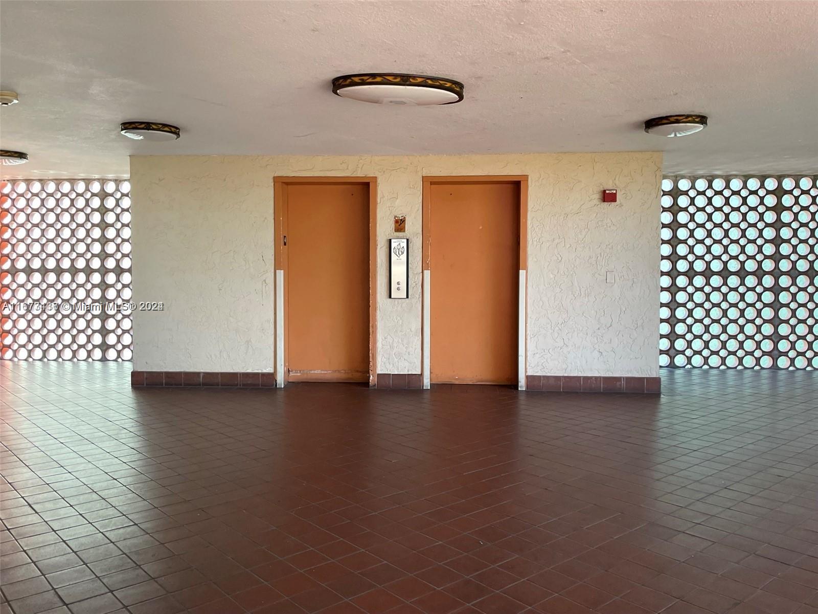 4222 Inverrary Blvd # 4610