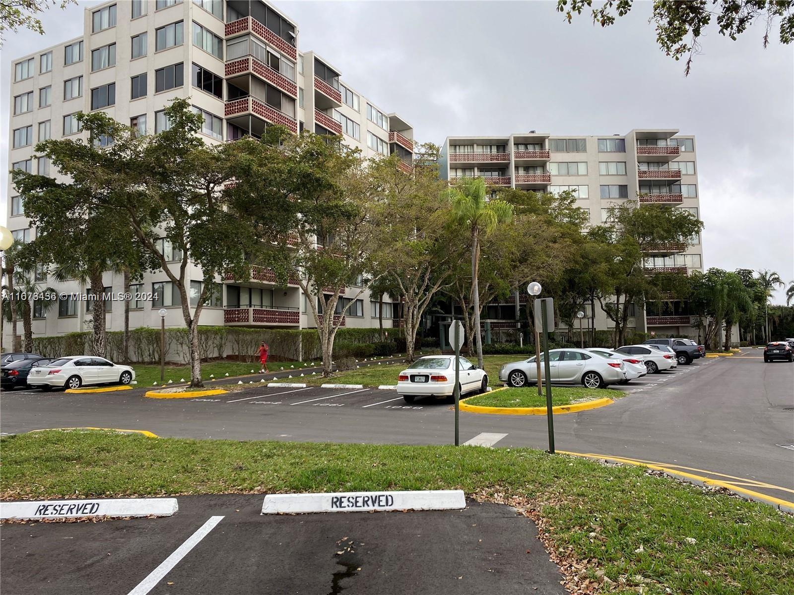 4222 Inverrary Blvd # 4610