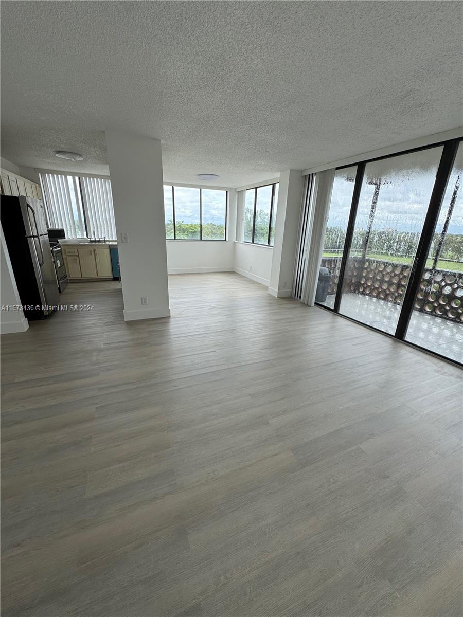 4222 Inverrary Blvd # 4610