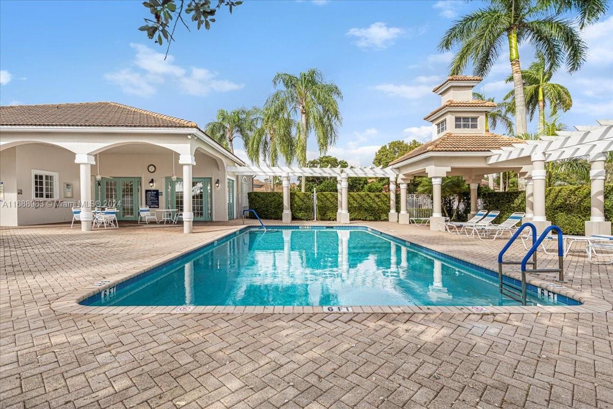 7620 S Aragon Blvd # 1