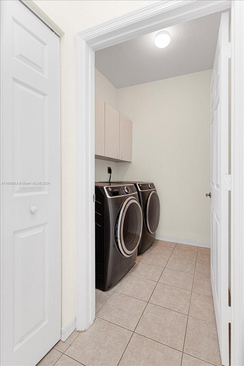 7620 S Aragon Blvd # 1