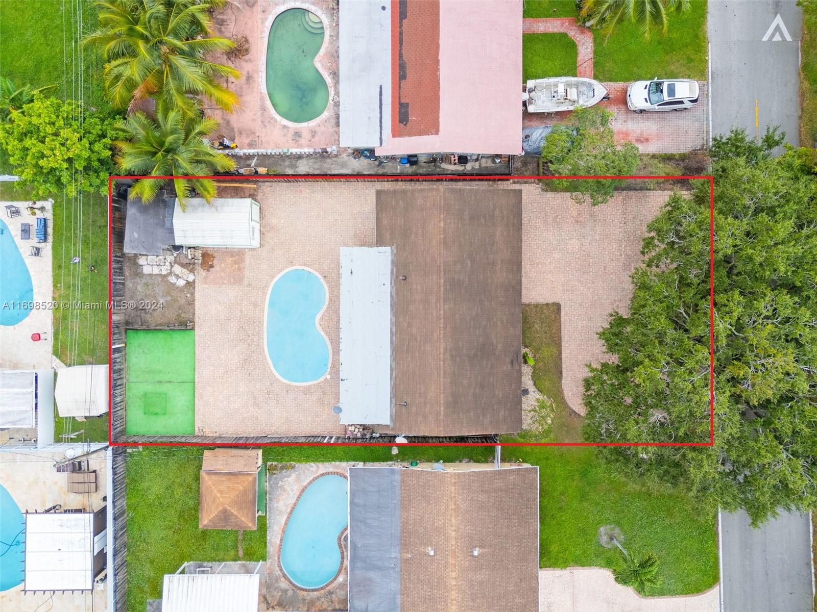 2637 Utopia Dr