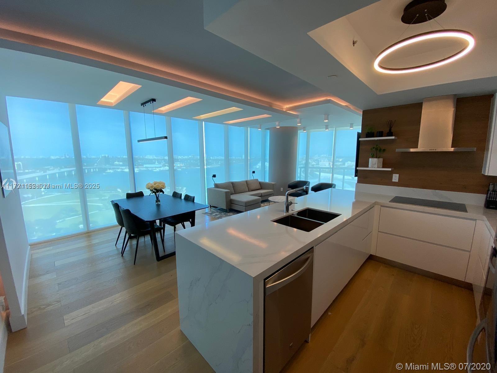 888 Biscayne Blvd # 2308