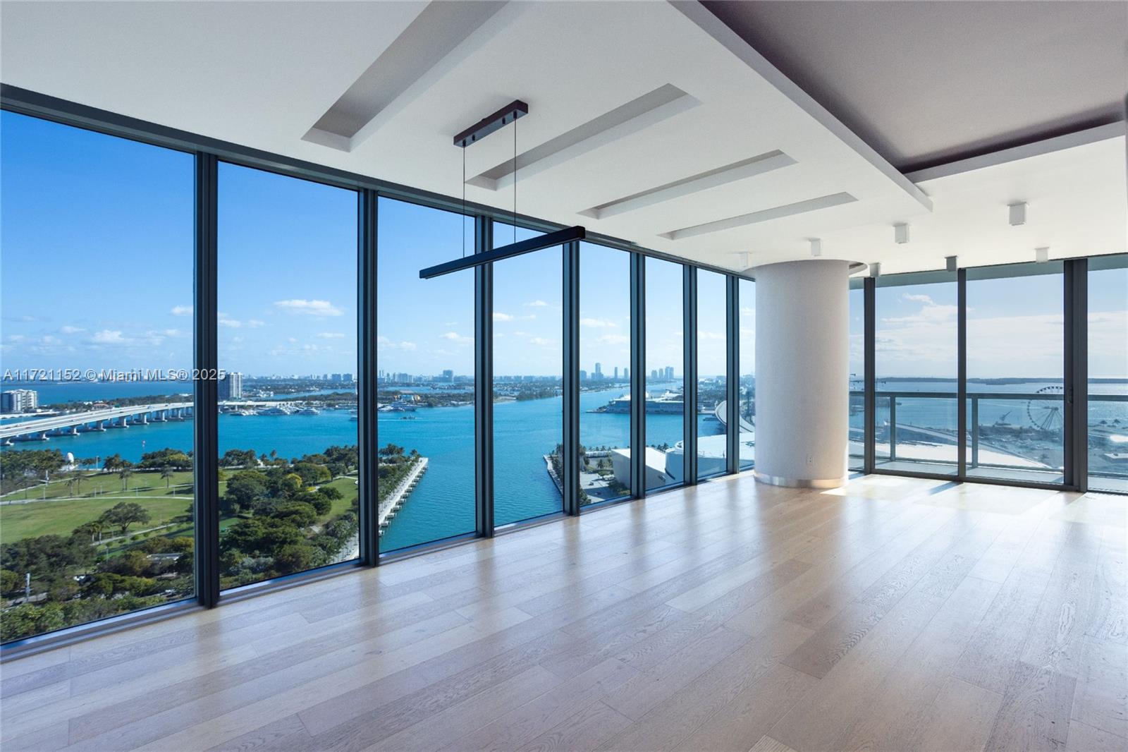 888 Biscayne Blvd # 2308