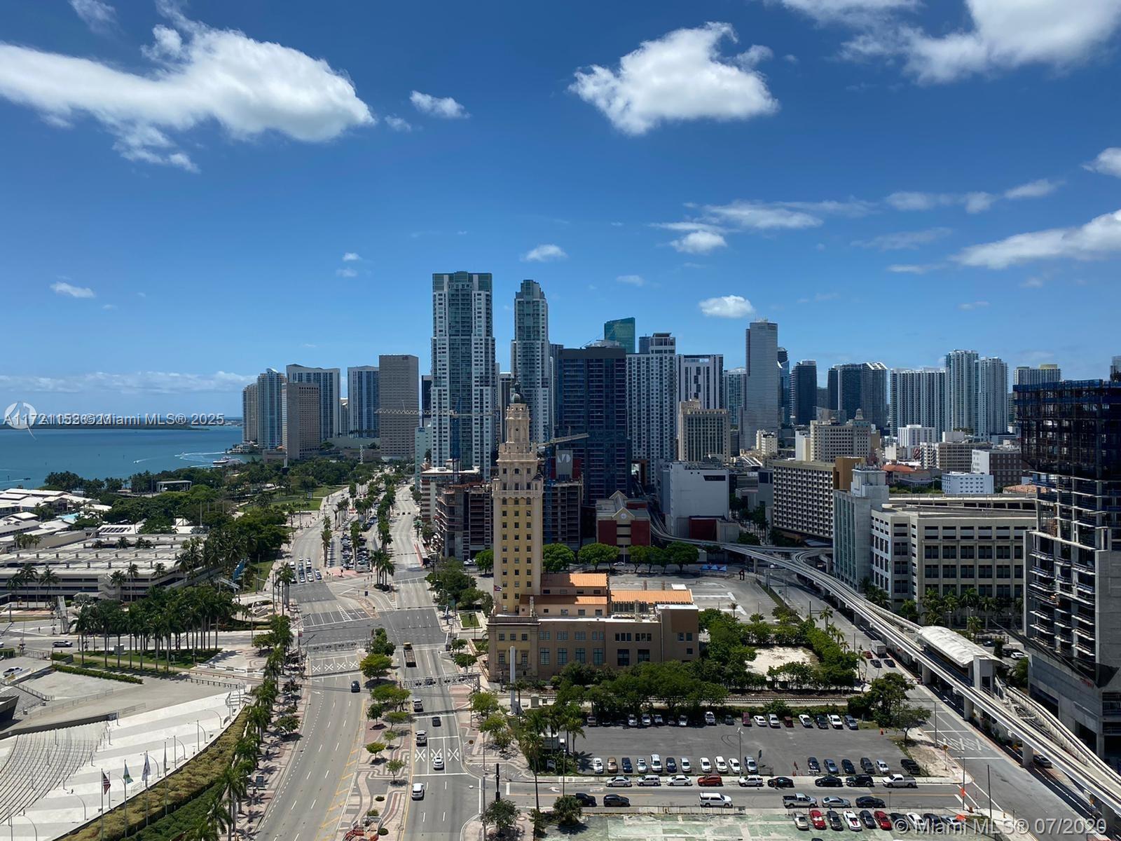 888 Biscayne Blvd # 2308