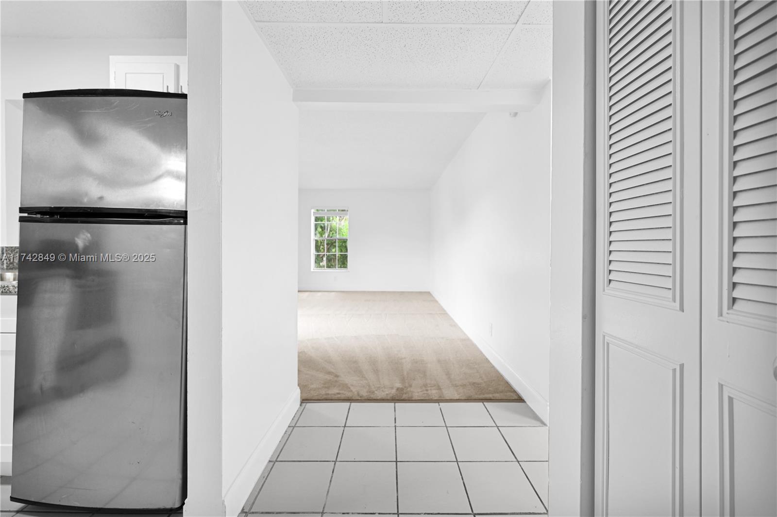 7550 Stirling Rd # V203