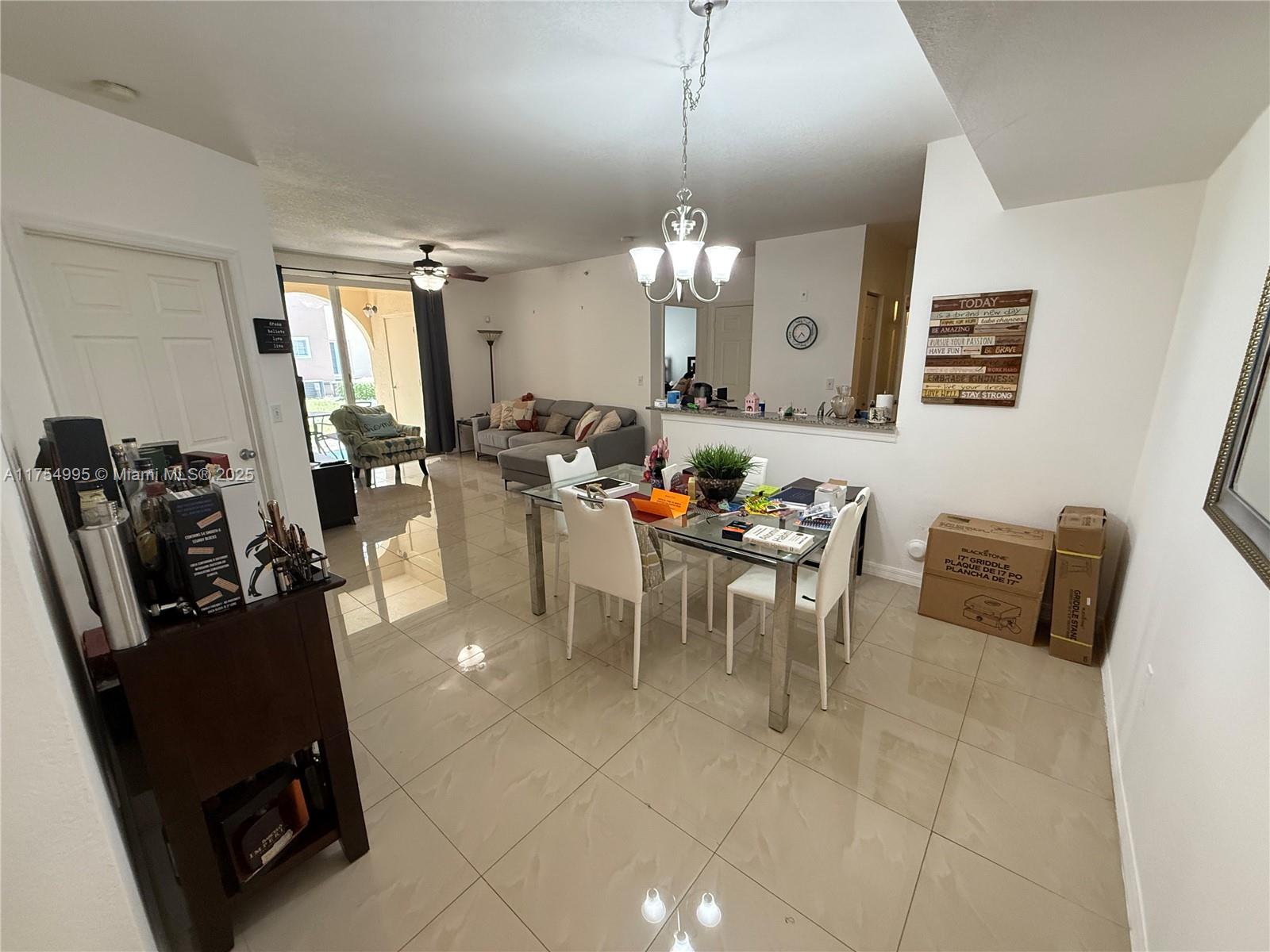 2586 Centergate Dr # 104