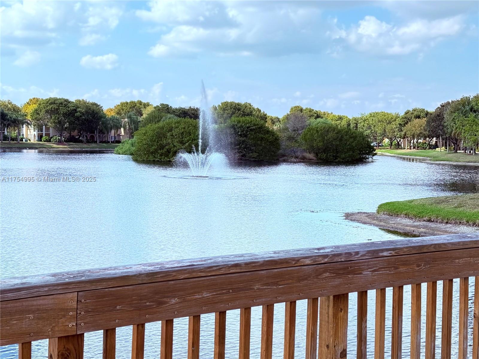 2586 Centergate Dr # 104