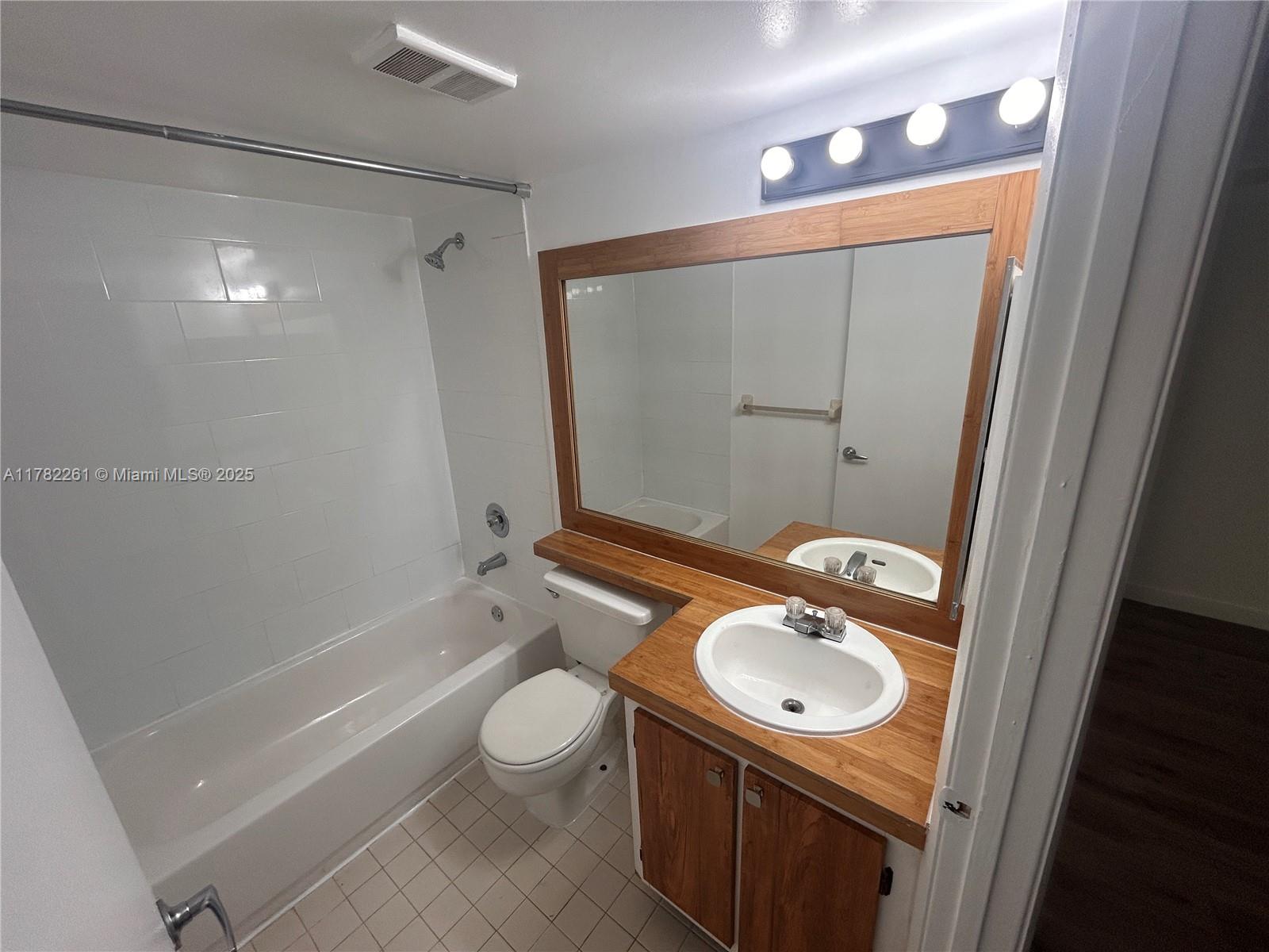 640 S Park Rd # 4 Unit: 28-4