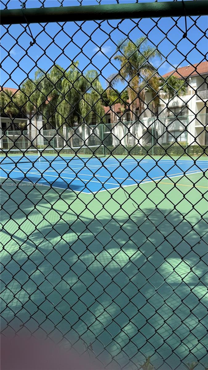 640 S Park Rd # 4 Unit: 28-4