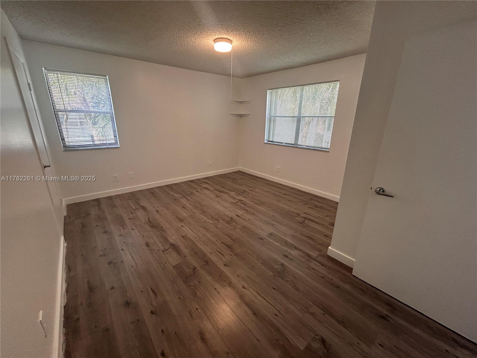 640 S Park Rd # 4 Unit: 28-4