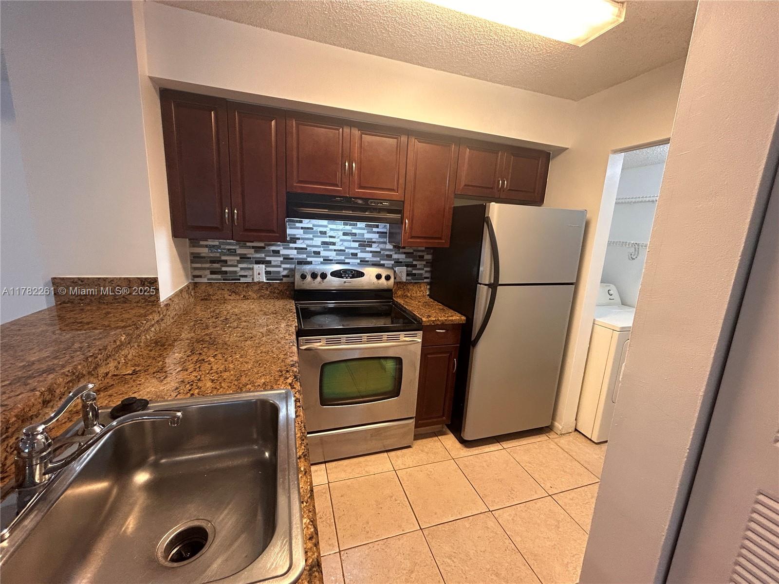 640 S Park Rd # 4 Unit: 28-4