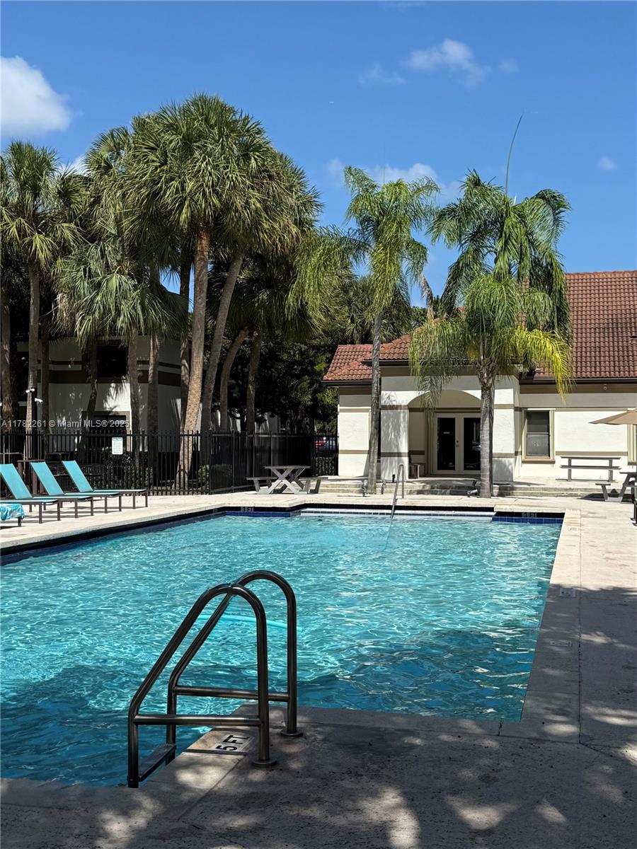 640 S Park Rd # 4 Unit: 28-4