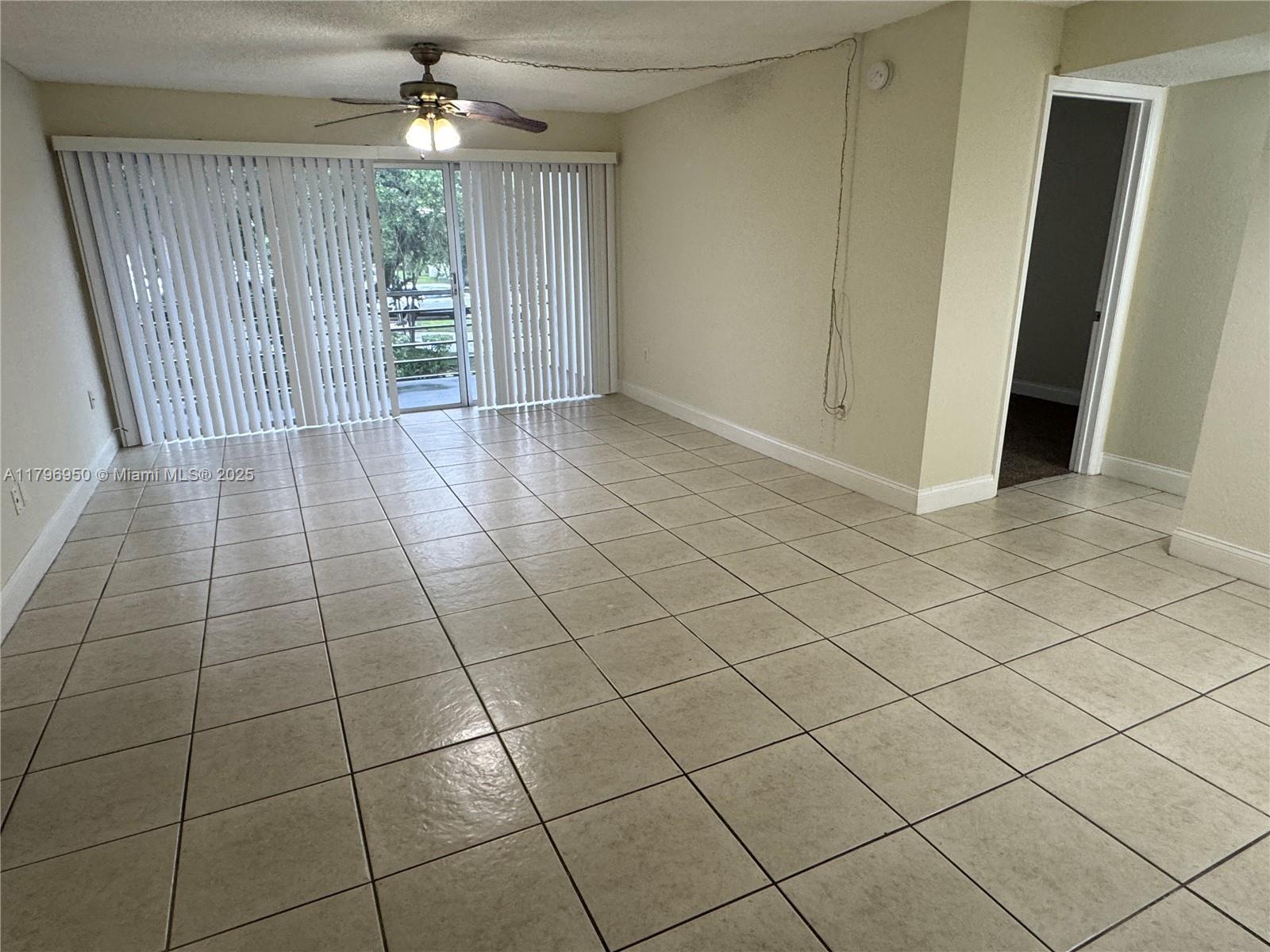 4235 N University Dr # 202