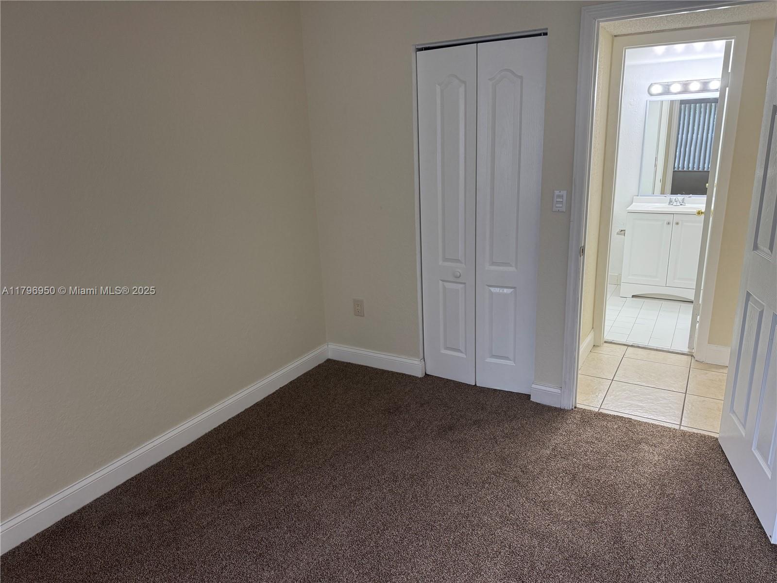 4235 N University Dr # 202