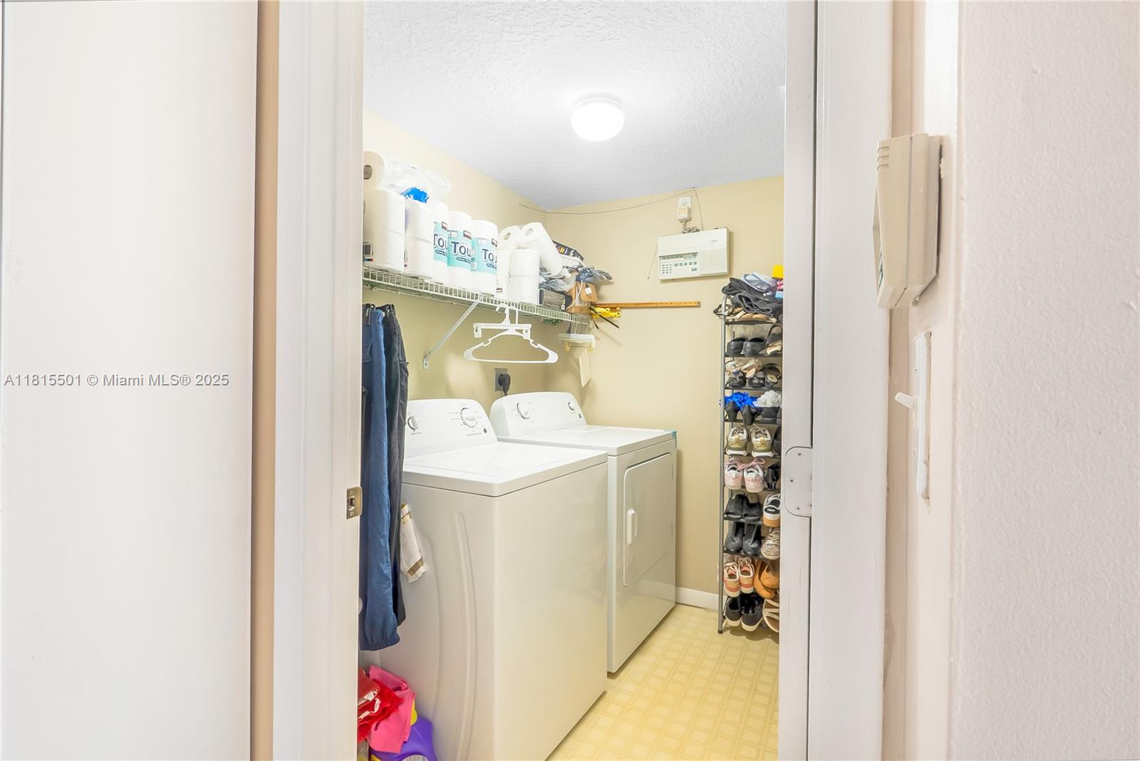 15683 NW 12th Rd