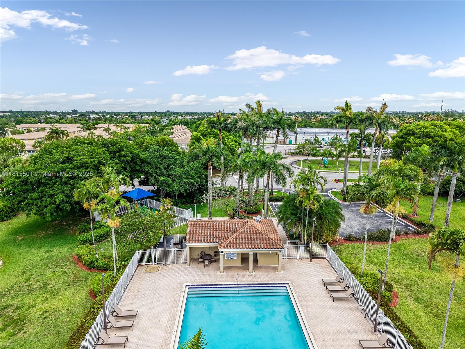 15683 NW 12th Rd