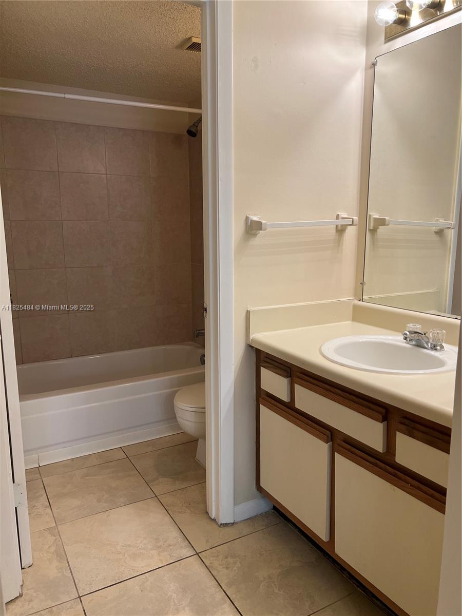 4261 W Mcnab Rd # 23