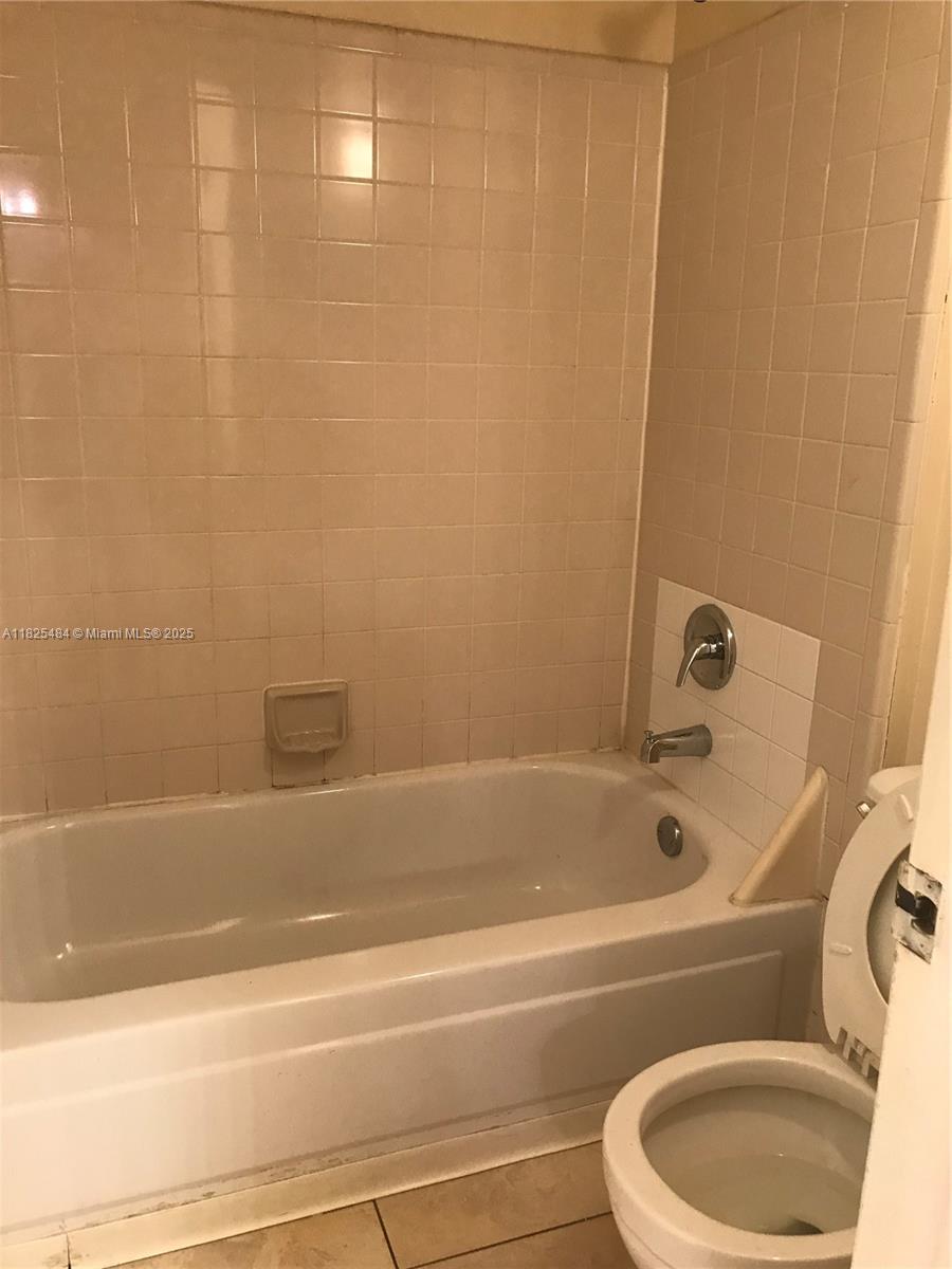 4261 W Mcnab Rd # 23