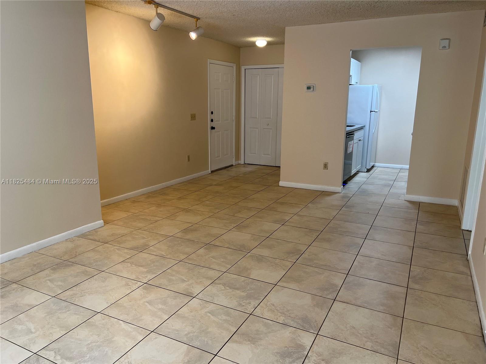 4261 W Mcnab Rd # 23