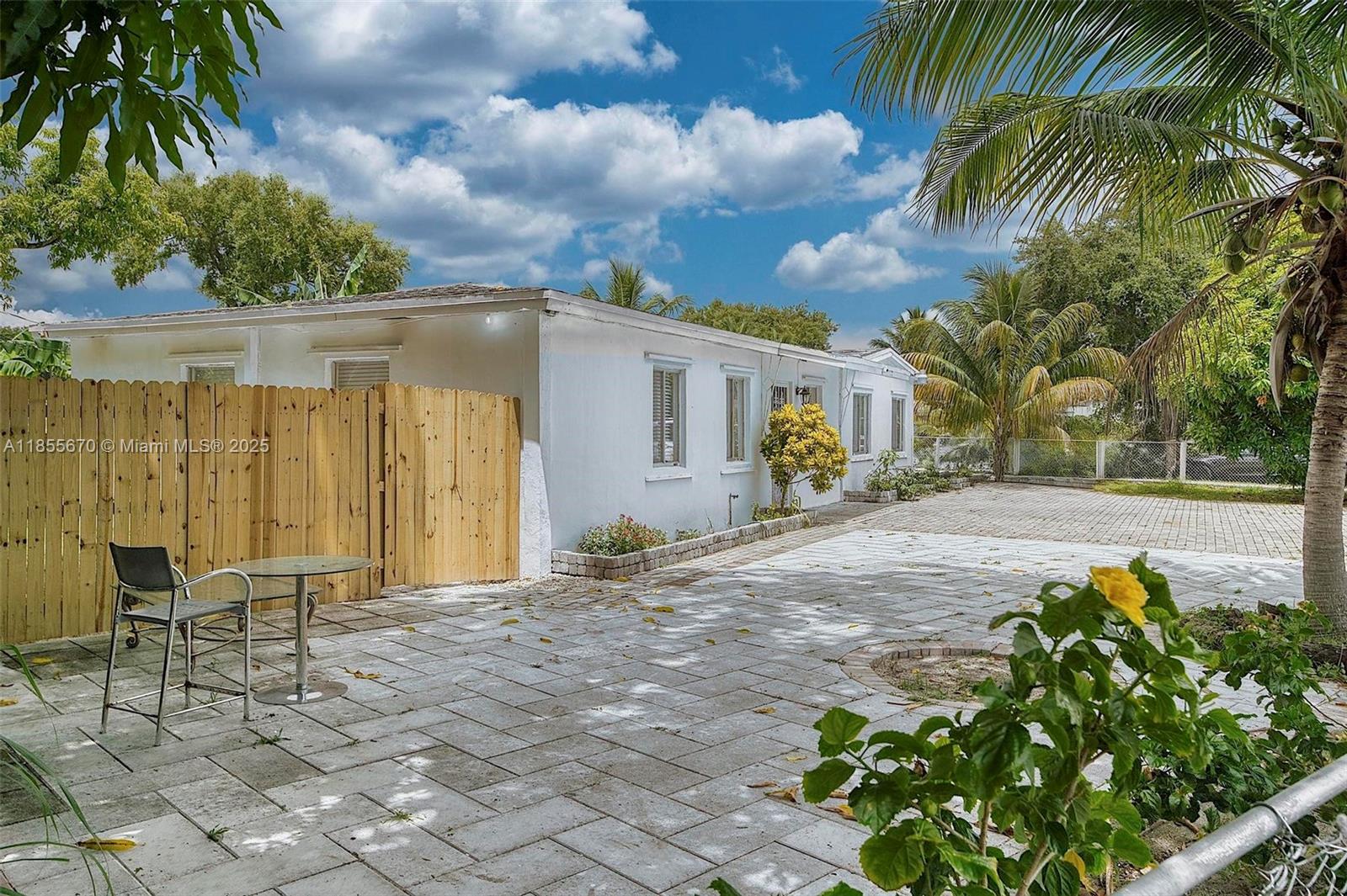 2900 NW 164th St