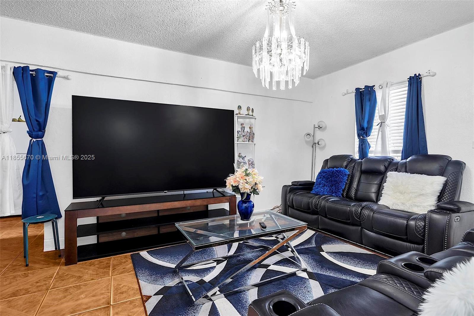 2900 NW 164th St