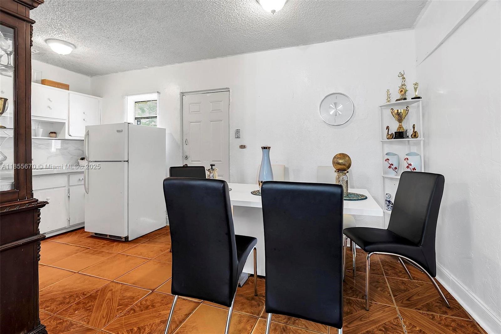 2900 NW 164th St