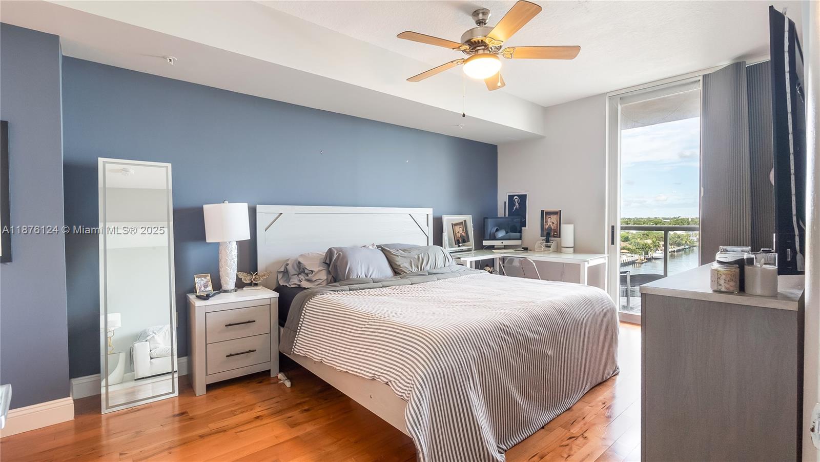 3020 NE 32nd Ave # 716