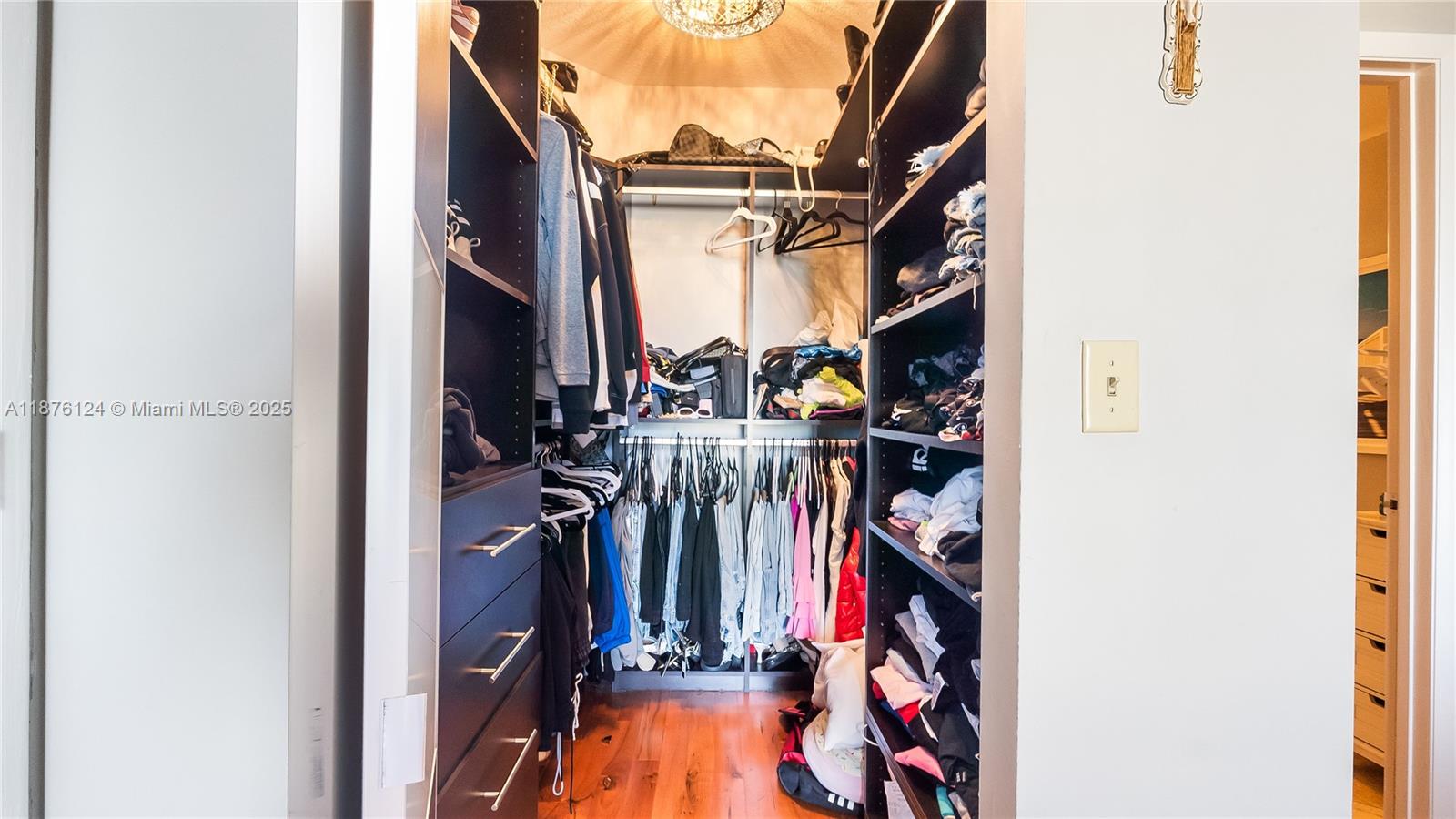 3020 NE 32nd Ave # 716