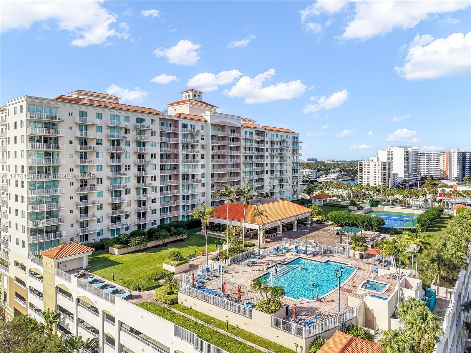 3020 NE 32nd Ave # 716