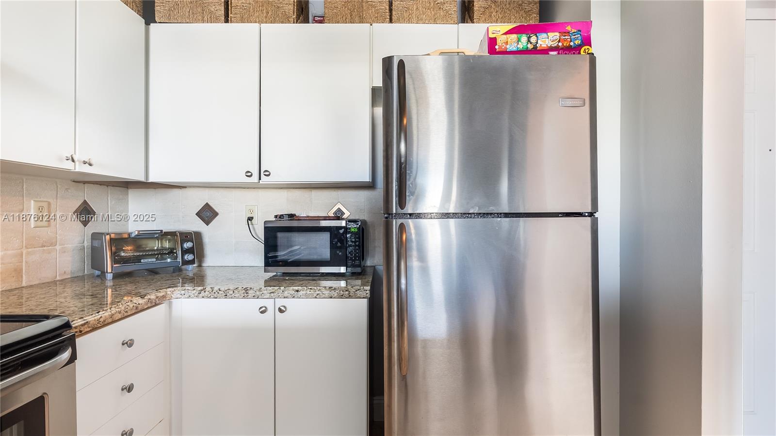 3020 NE 32nd Ave # 716