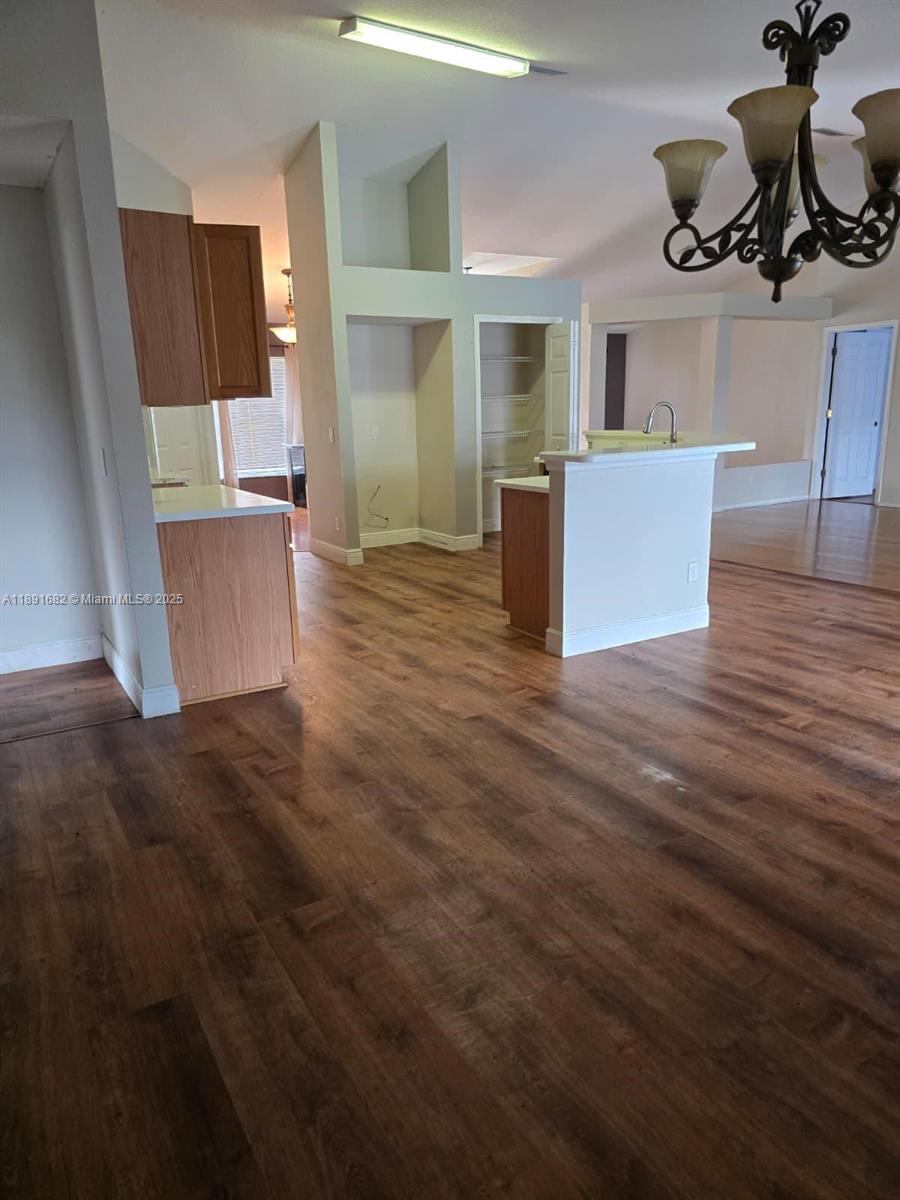 1556 SW Jacqueline Ave, Port St. Lucie