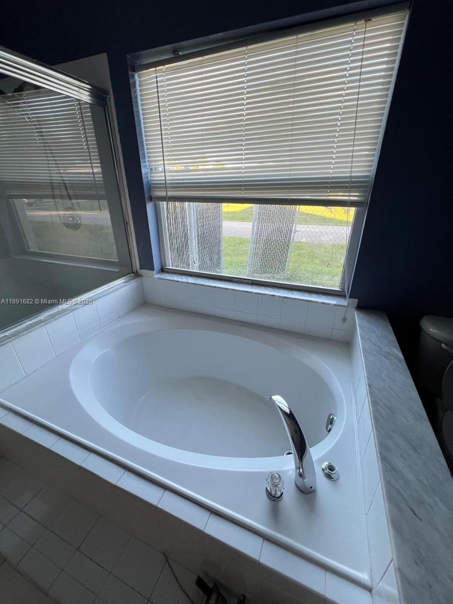 1556 SW Jacqueline Ave, Port St. Lucie