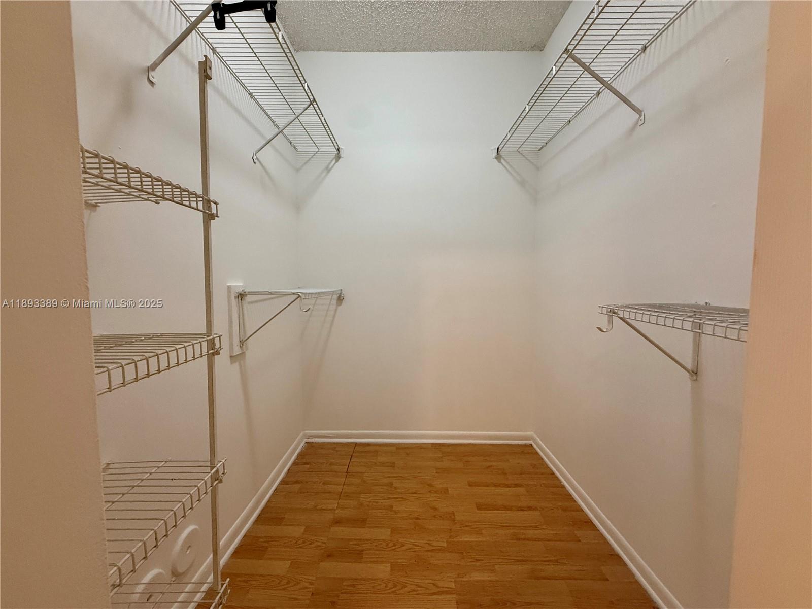 2421 NW 96th Ter # 20N