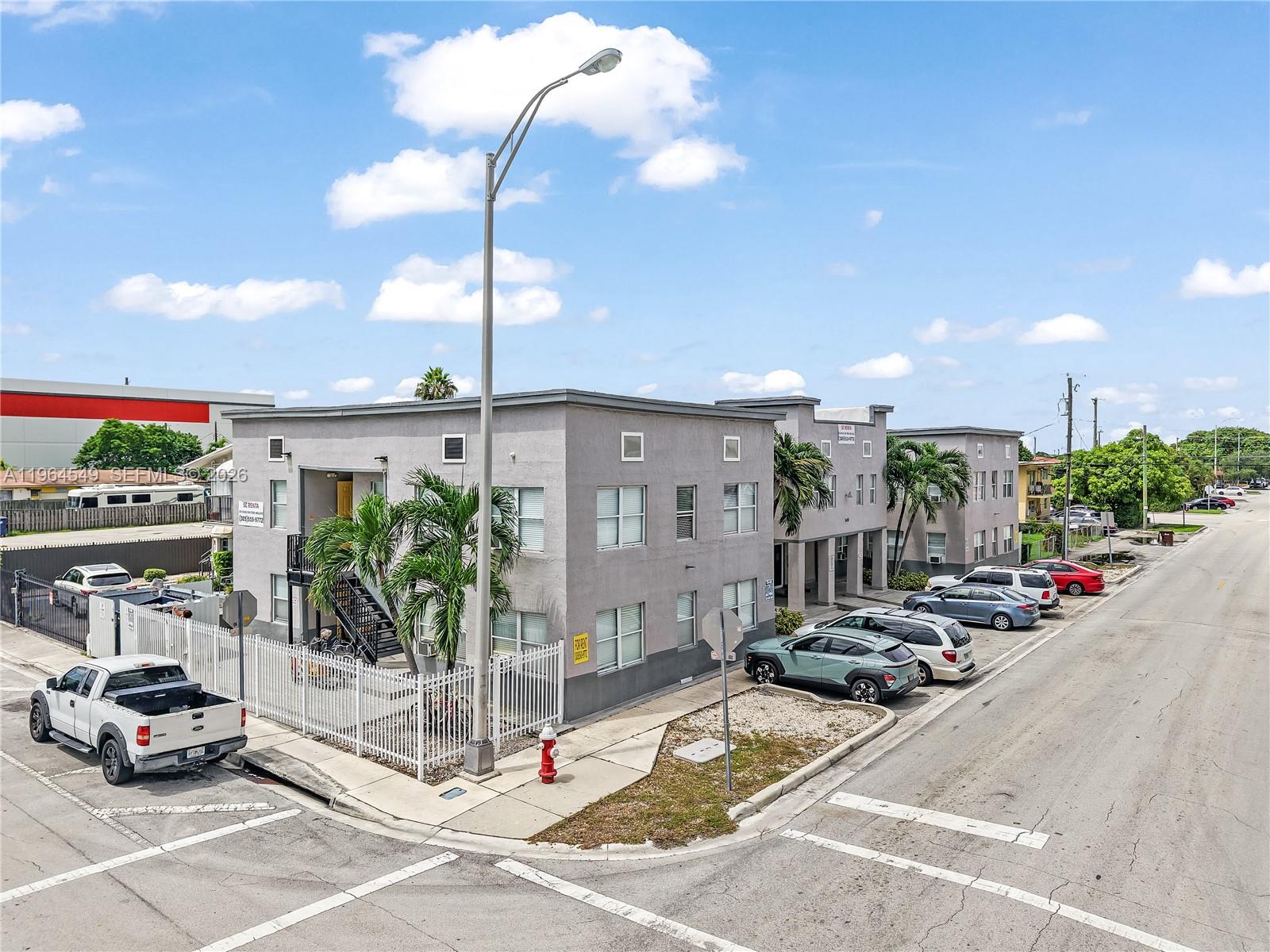 508 W 1st Ave