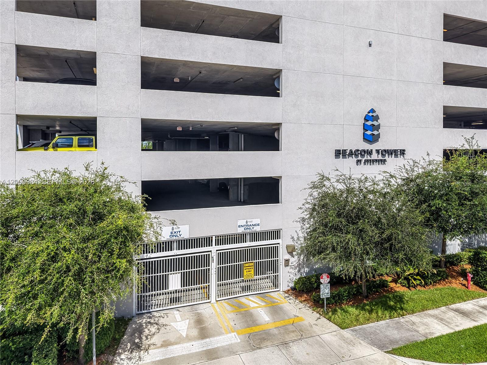 20200 W Dixie Hwy 1208 Hwy