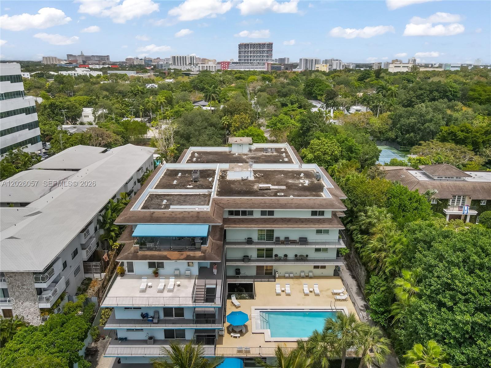 2539 S Bayshore Dr # 212A
